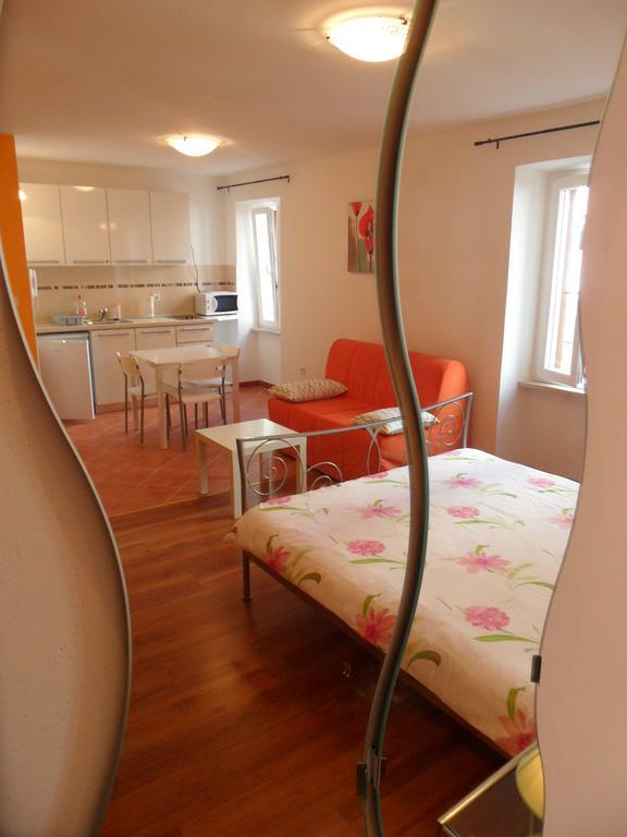 Apartment Casa Nova روفينج الغرفة الصورة